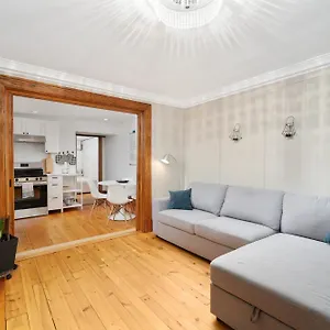 Modern, Cozy In Heart Of Mont Royal Appartement Montréal